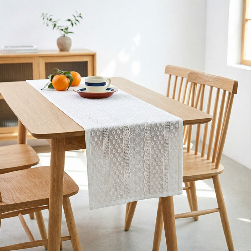 Home Office News - ผ้าปูโต๊ะลูกไม้สีขาวสไตล์วินเทจ ปักลายสวยงาม สำหรับตกแต่งโต๊ะงานแต่งงาน งานอีสเตอร์ งานวันเกิด งานเลี้ยงฉลองทารกแรกเกิด